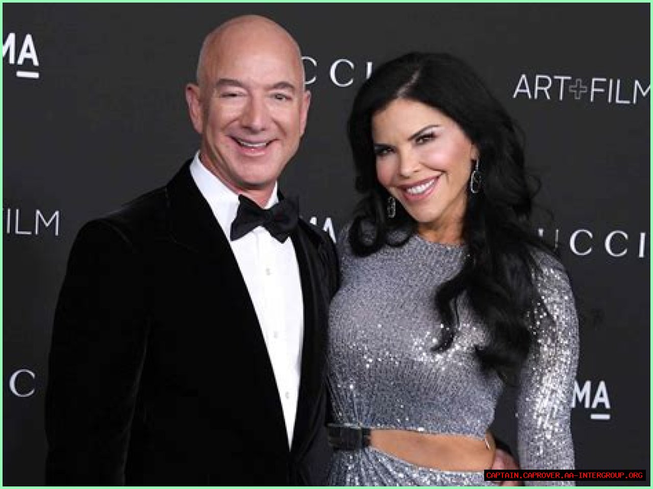 Jeff Bezos And Lauren Sanchez: A Love Story Sparkled By The Engagement Ring