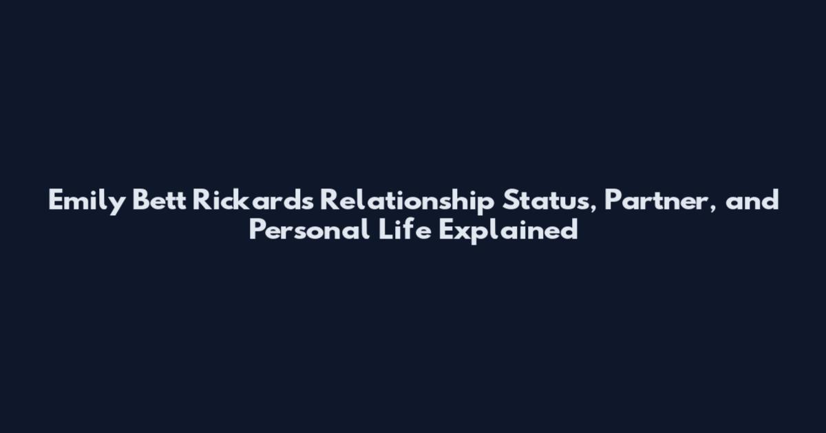 Emily Bett Rickards Relationship Status, Partner, and Personal Life Explained