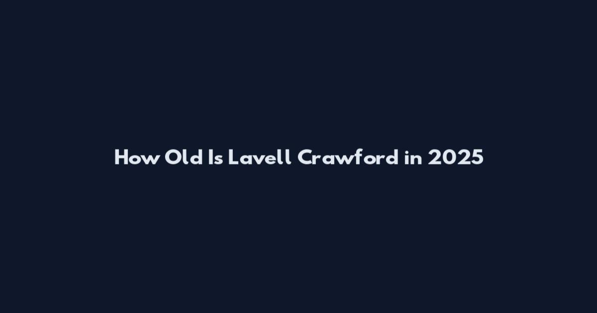 How Old Is Lavell Crawford in 2025